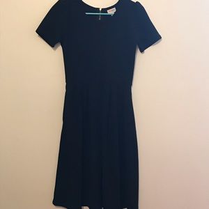 LuLaRoe Solid Black Amelia with pockets